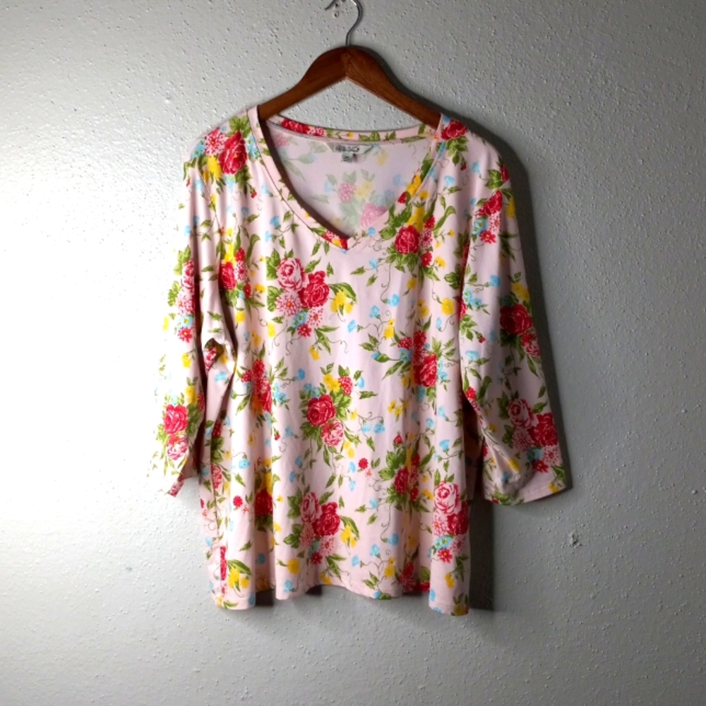 Pioneer Woman XXL Red Roses Floral V-Neck Pullover Top in Pink